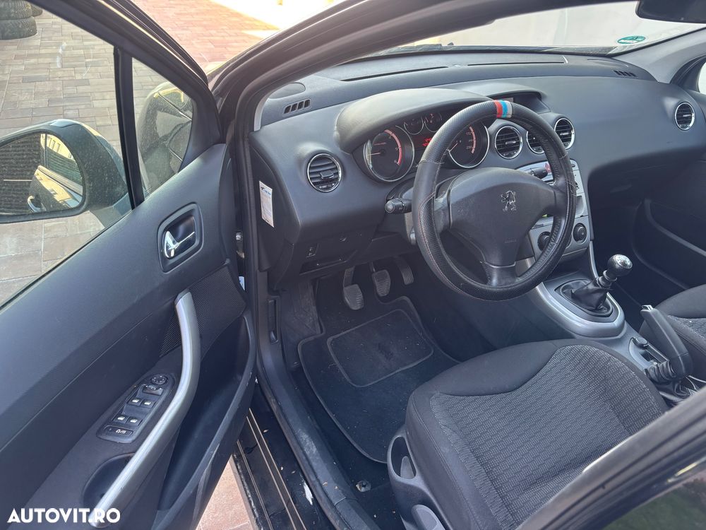 Peugeot 308 1.6HDi Confort Pack - 2