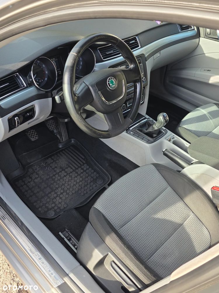 Skoda Superb - 15
