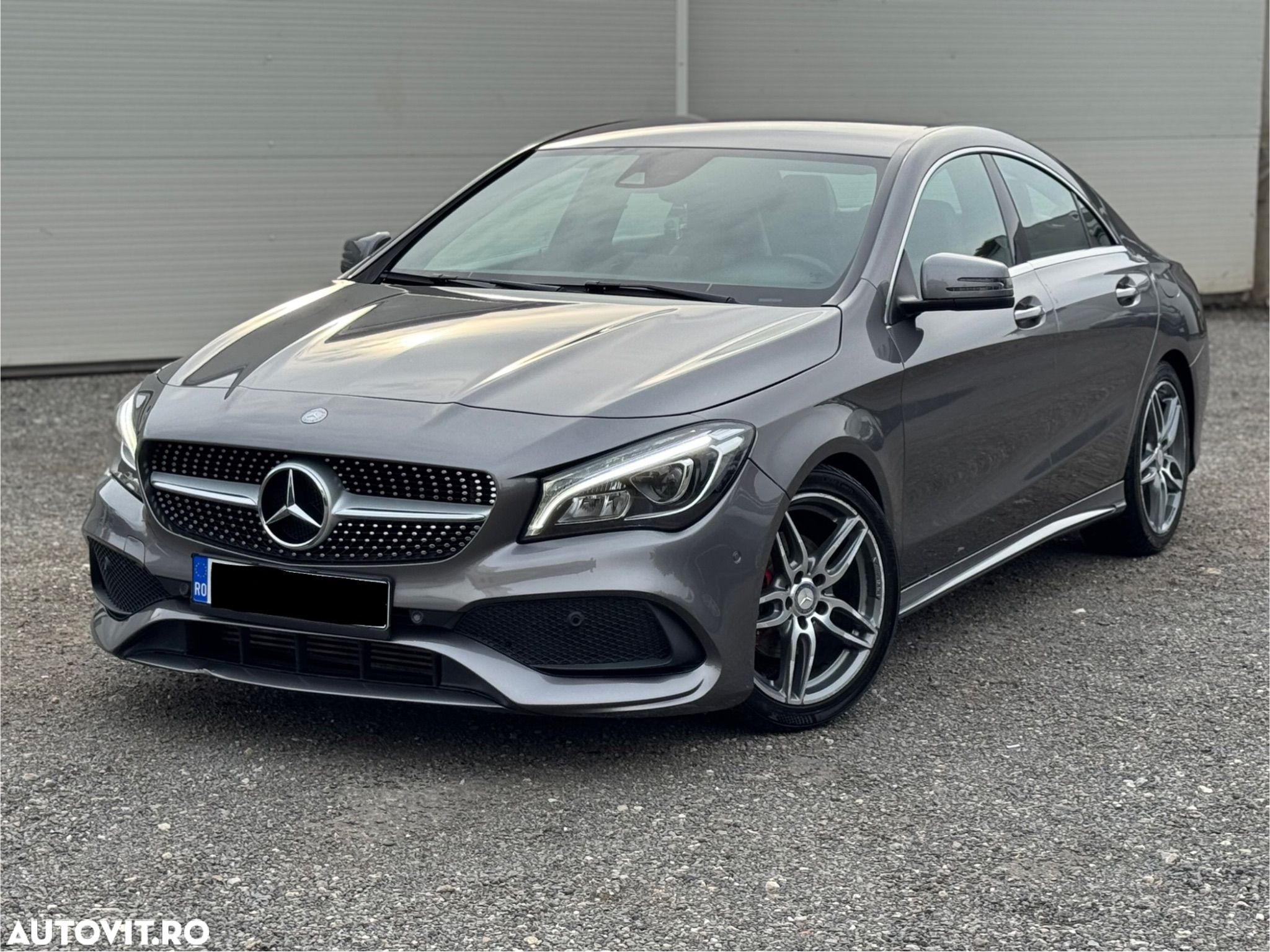 Mercedes-Benz CLA - 1