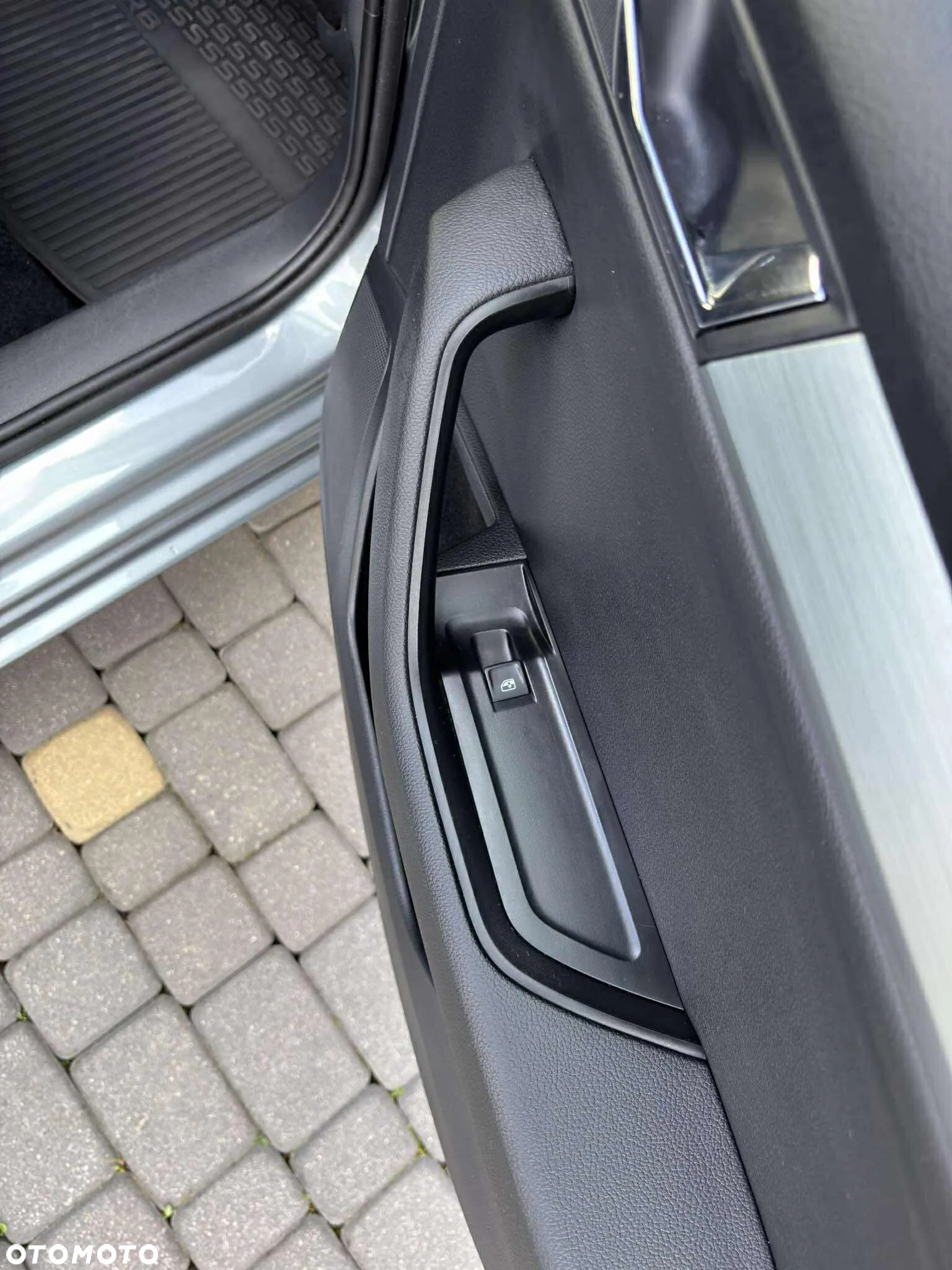 Skoda Superb 2.0 TDI Style - 25