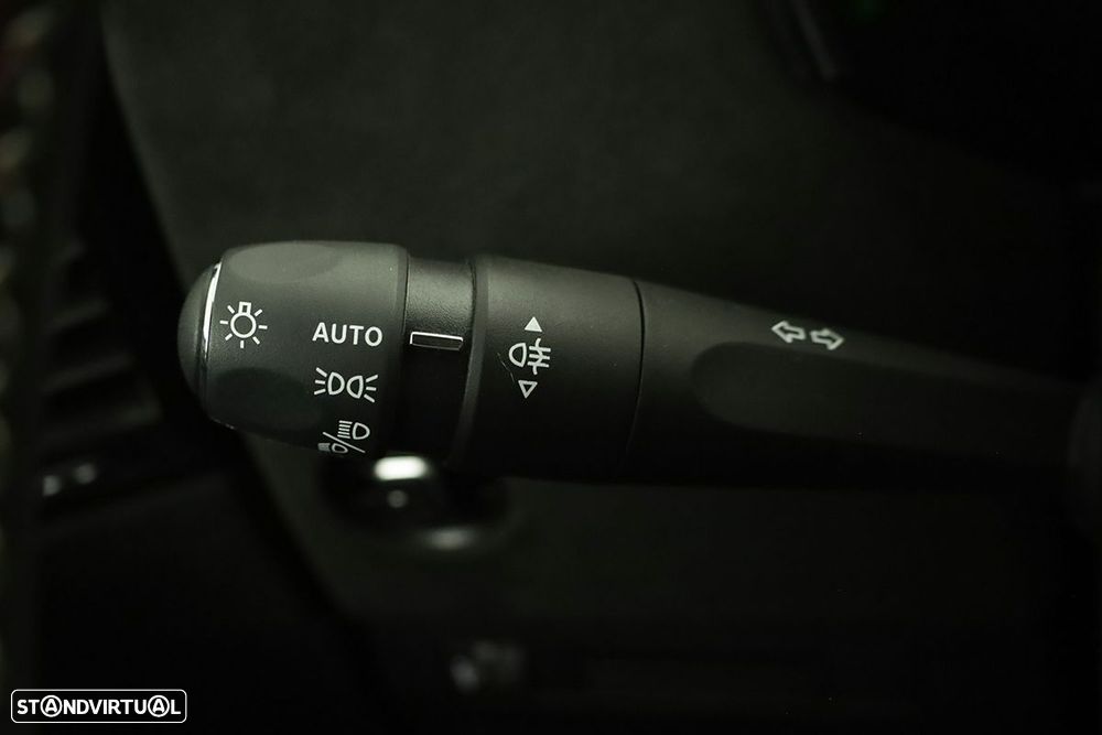 DS DS4 1.2 PureTech Performance Line EAT8 - 17