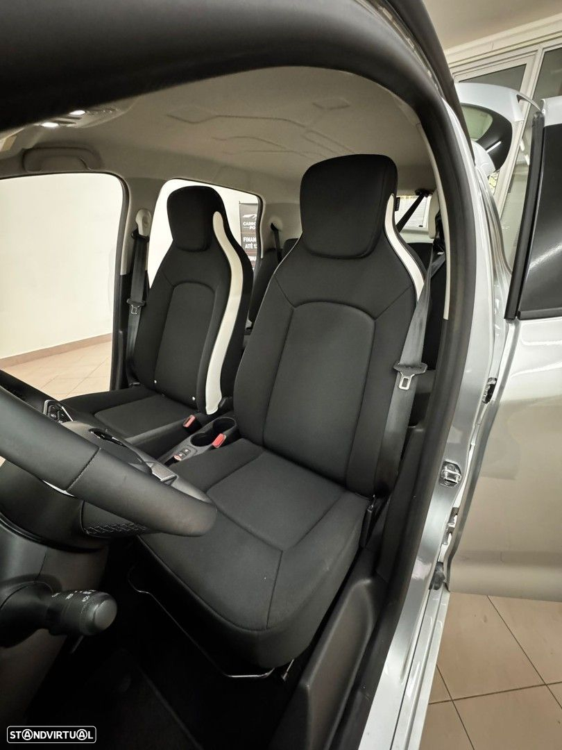 Renault Zoe (c/ Bateria) EV50 110hp Evolution - 20