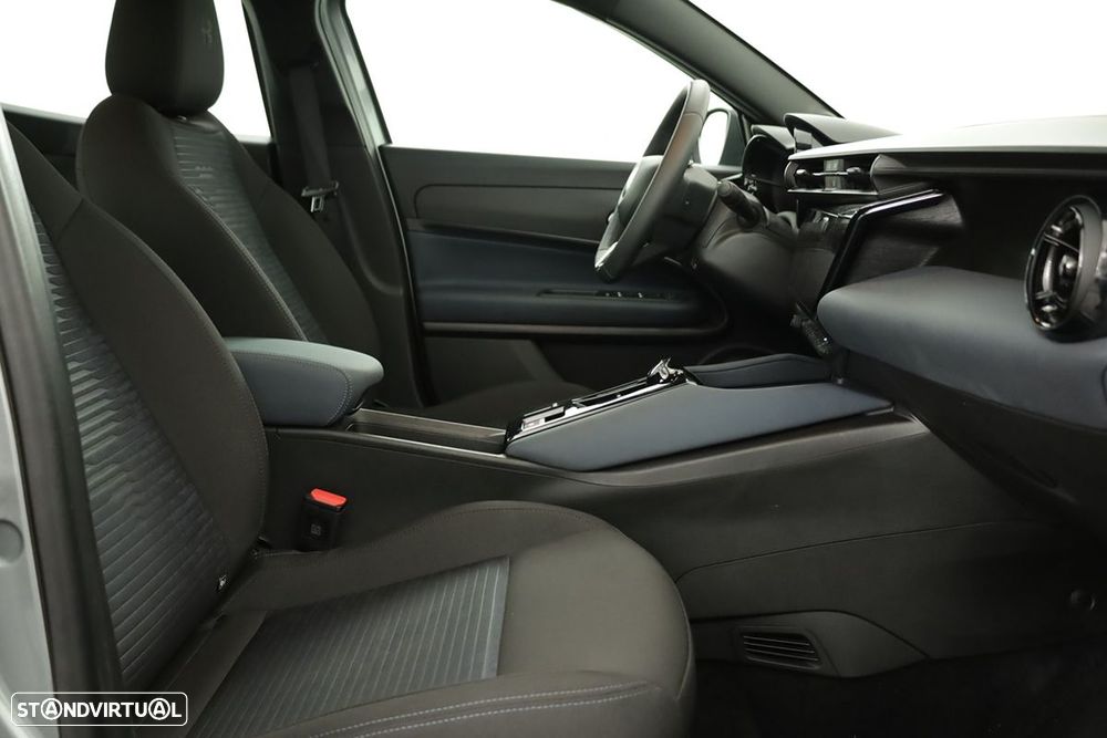 Alfa Romeo Junior Elletrica 50 kWh - 19