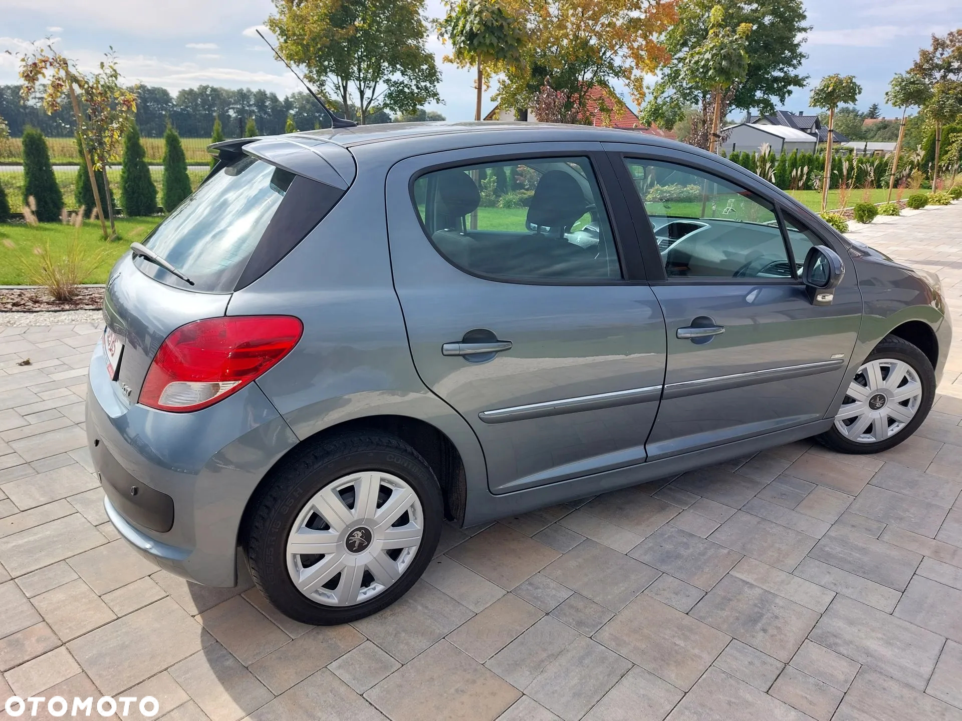 Peugeot 207 1.6 HDi Trendy 99g - 21
