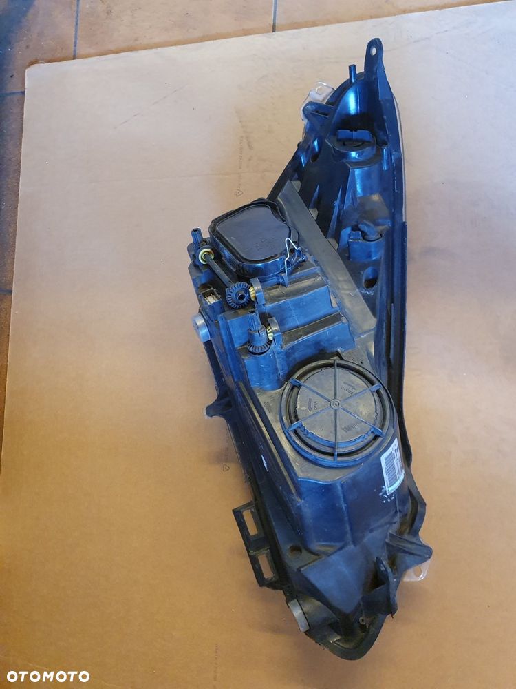 REFLEKTOR LEWY OPEL CORSA D CZARNY ŚRODEK - 5