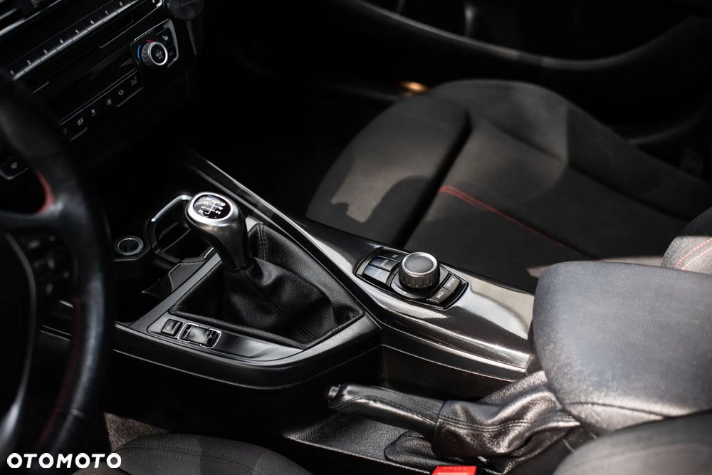 BMW Seria 1 116d DPF Edition Sport - 9