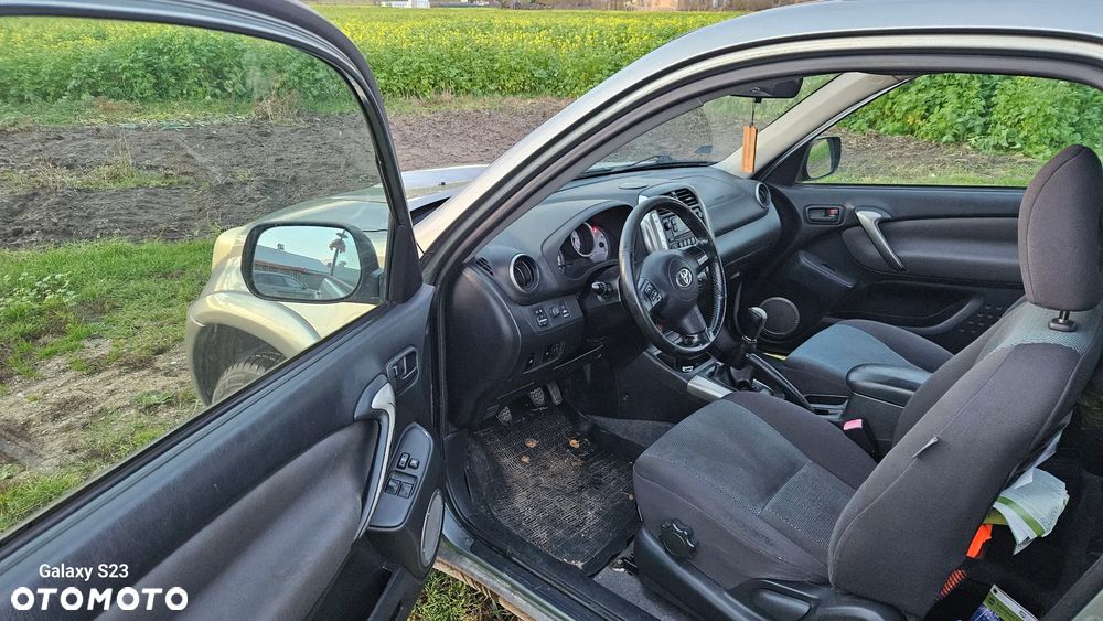 Toyota RAV4 2.0 D-4D Sol - 10