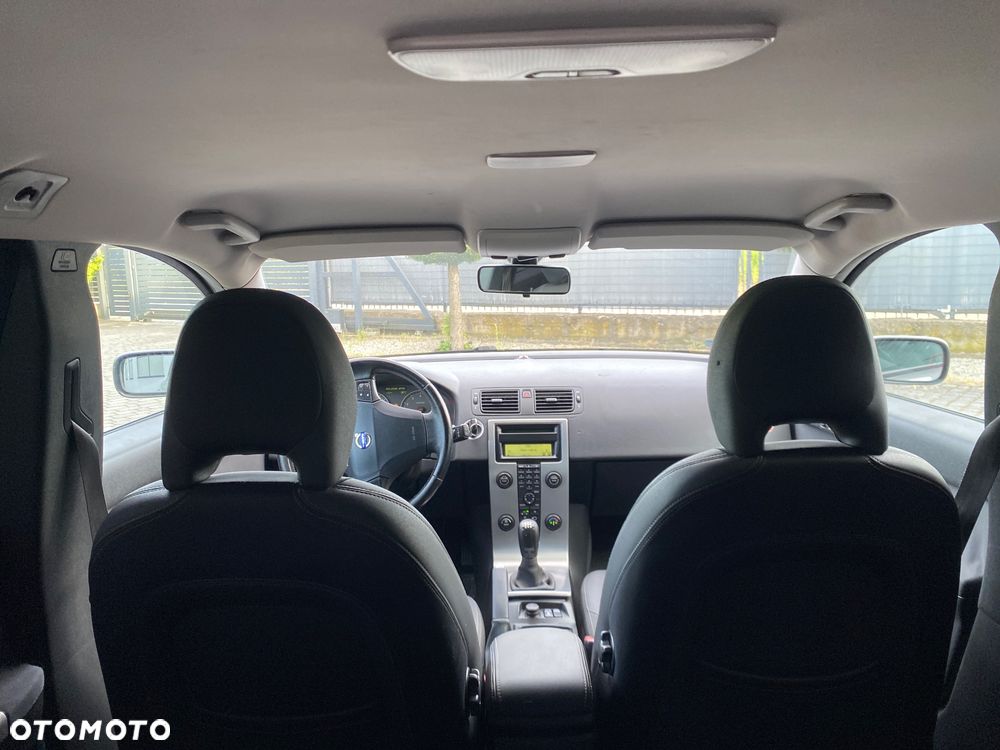 Volvo V50 1.8 Momentum - 8