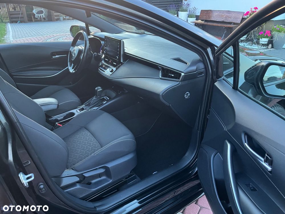 Toyota Corolla - 18