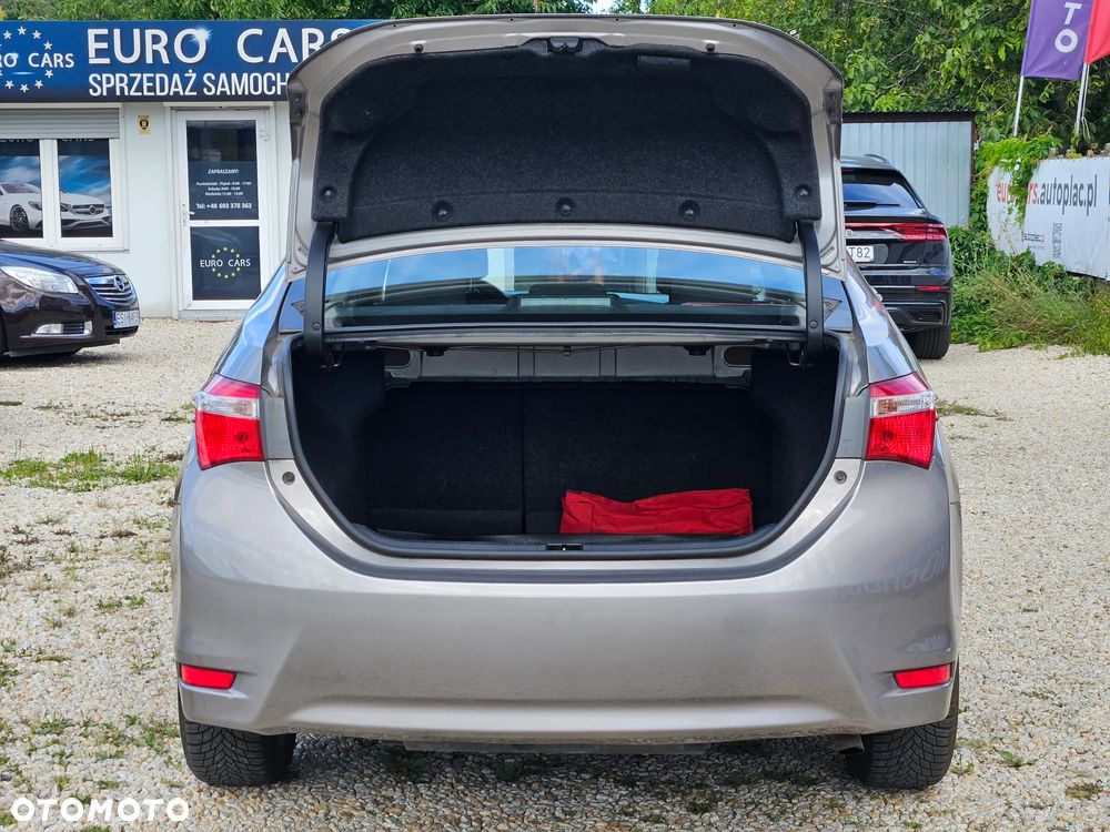 Toyota Corolla 1.33 Active EU6 - 18