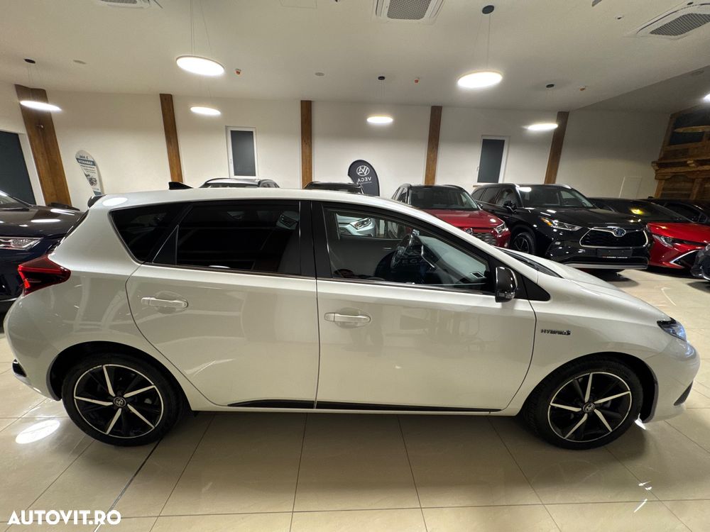 Toyota Auris ver-1-8-vvt--i-automatik-style-selection - 5