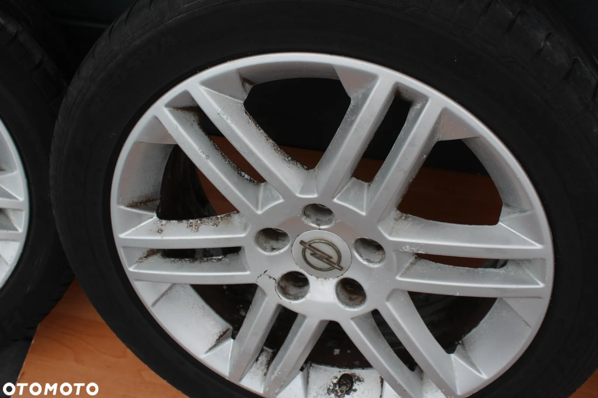 KOŁA FELGI ALUMINIOWE OPONY OPEL VECTRA C ASTRA H ZAFIRA B SIGNUM 17" 5x110 ET41 - 10