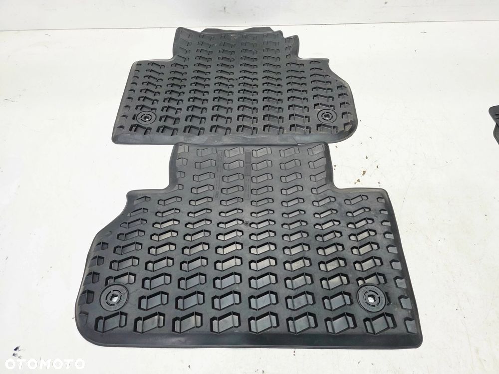 DYWAN DYWANIKI GUMOWE KOMPLET AUDI Q5 FY 80A061511 80B061501 - 11