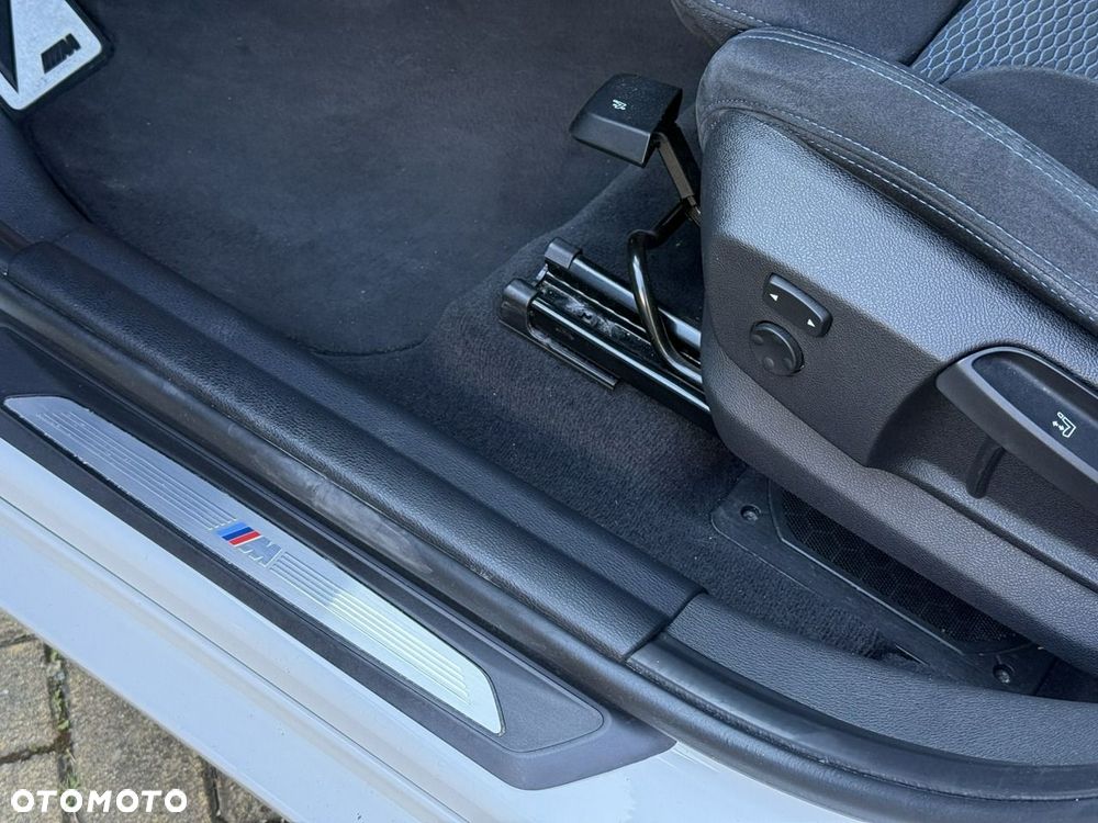 BMW X1 xDrive20d M Sport - 22