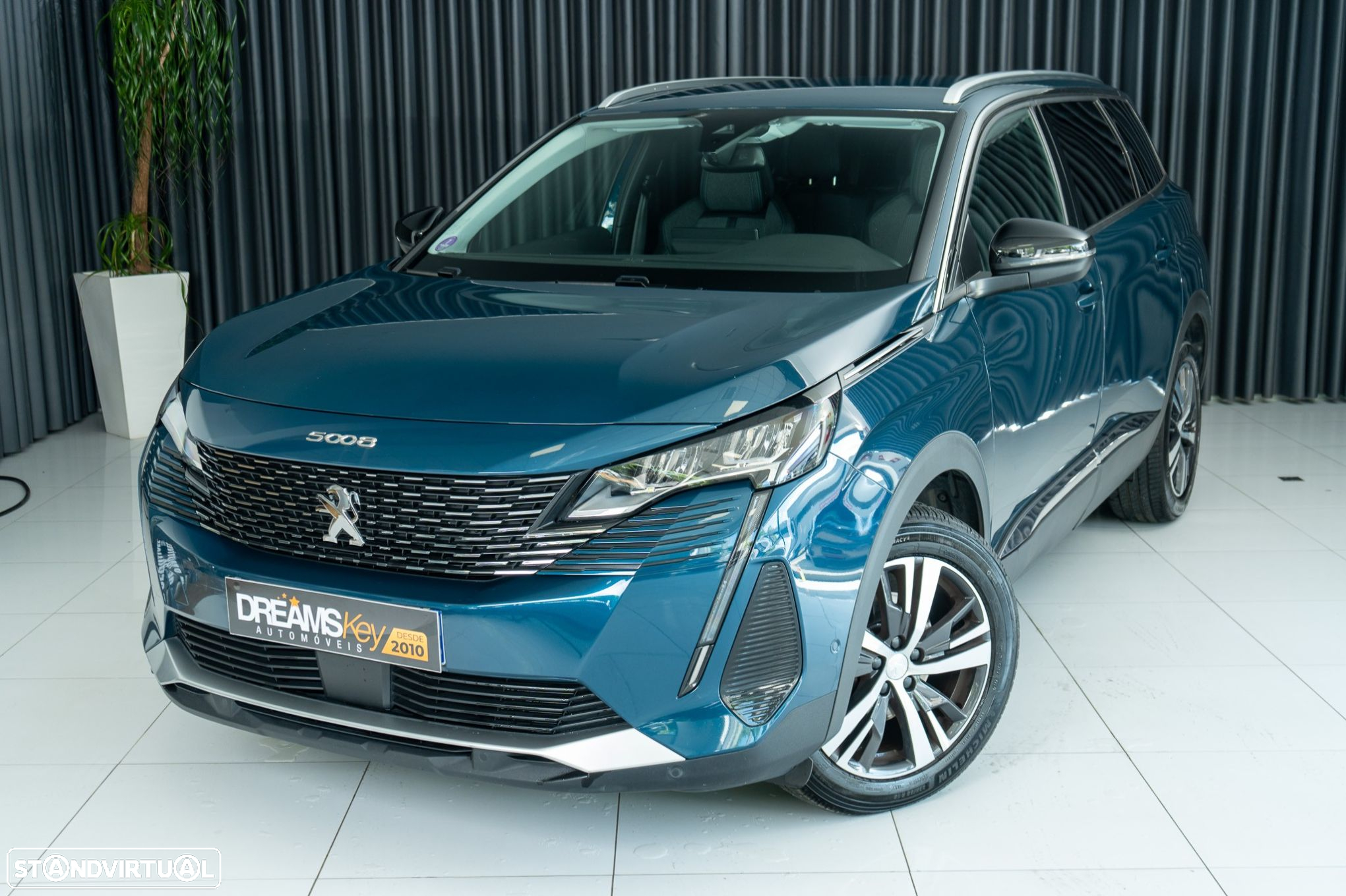 Peugeot 5008 1.2 PureTech Allure Pack EAT8 - 28