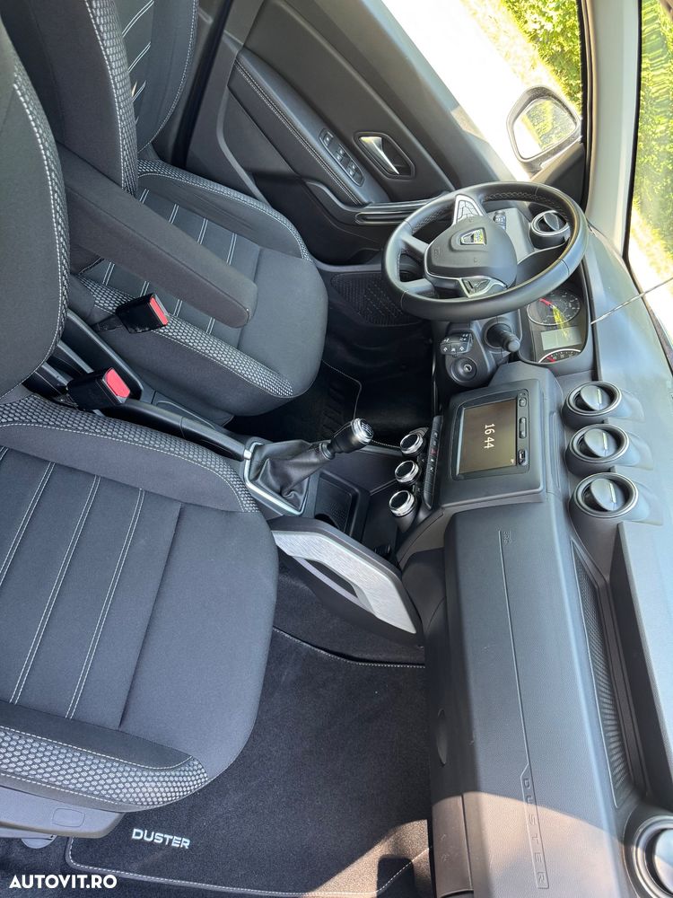 Dacia Duster Blue dCi 115 Prestige - 6