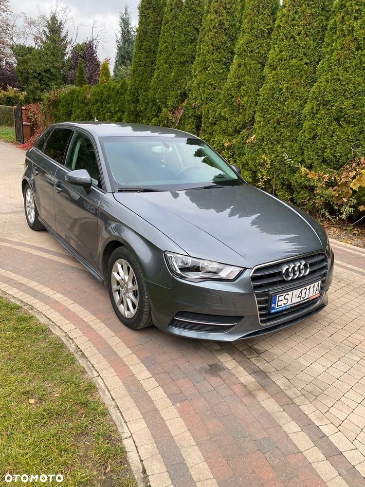 Audi A3 Sportback 1.6 TDI (clean diesel) Attraction - 1