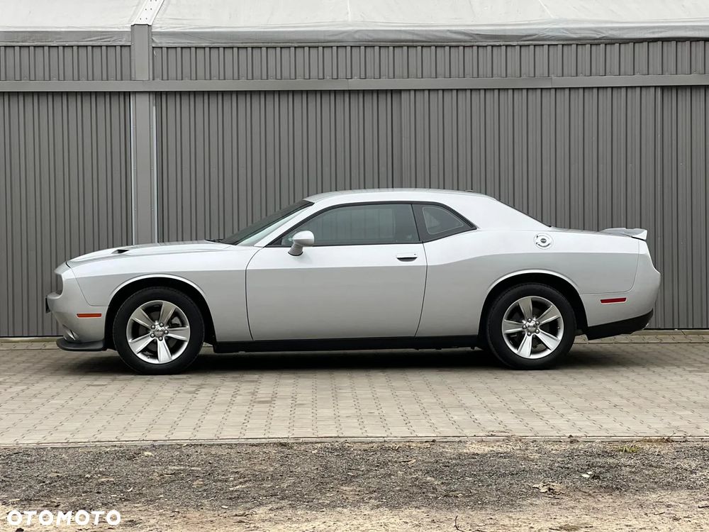 Dodge Challenger 3.6 SXT Plus - 8