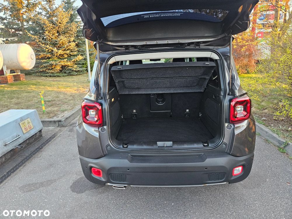 Jeep Renegade 1.6 MultiJet DSG Limited - 38