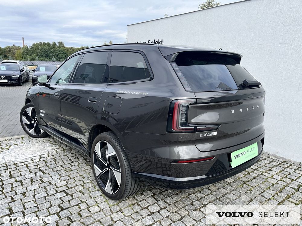 Volvo EX90 - 40