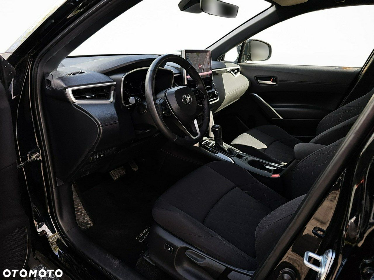 Toyota Corolla Cross - 10