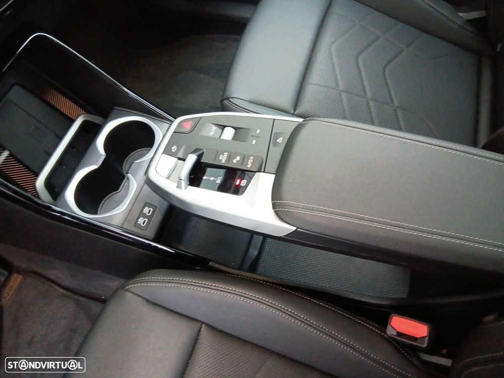 BMW X1 xDrive25e Edição Optimized - 11