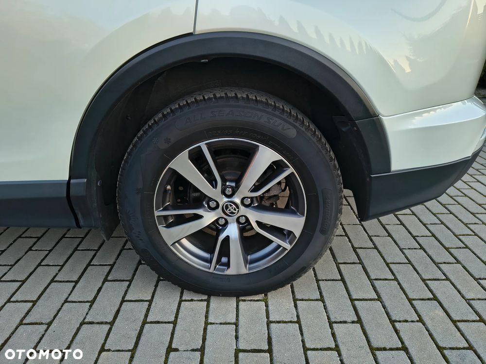 Toyota RAV4 - 34