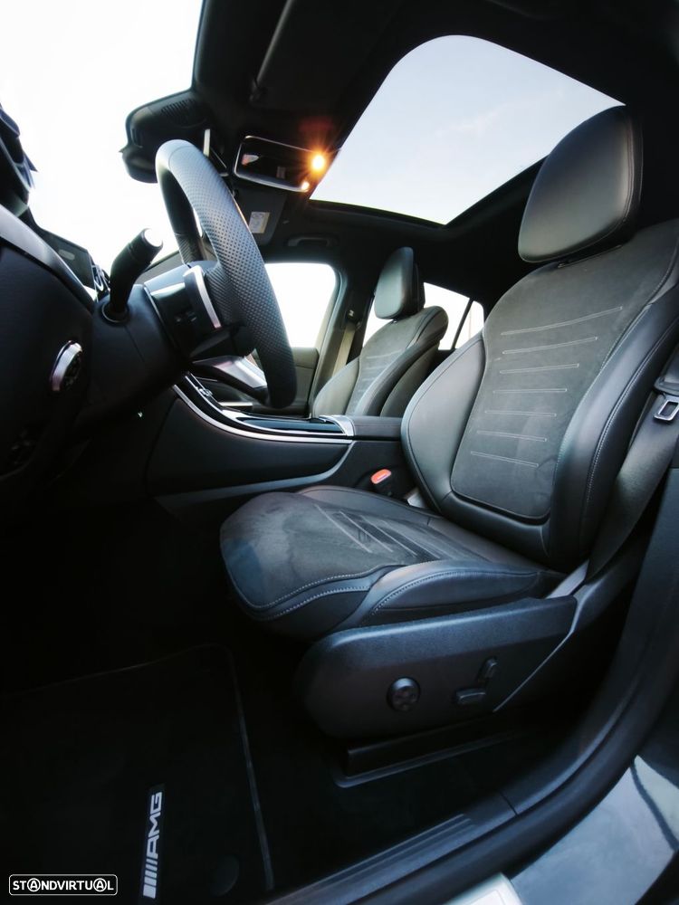 Mercedes-Benz GLC 300 - 32