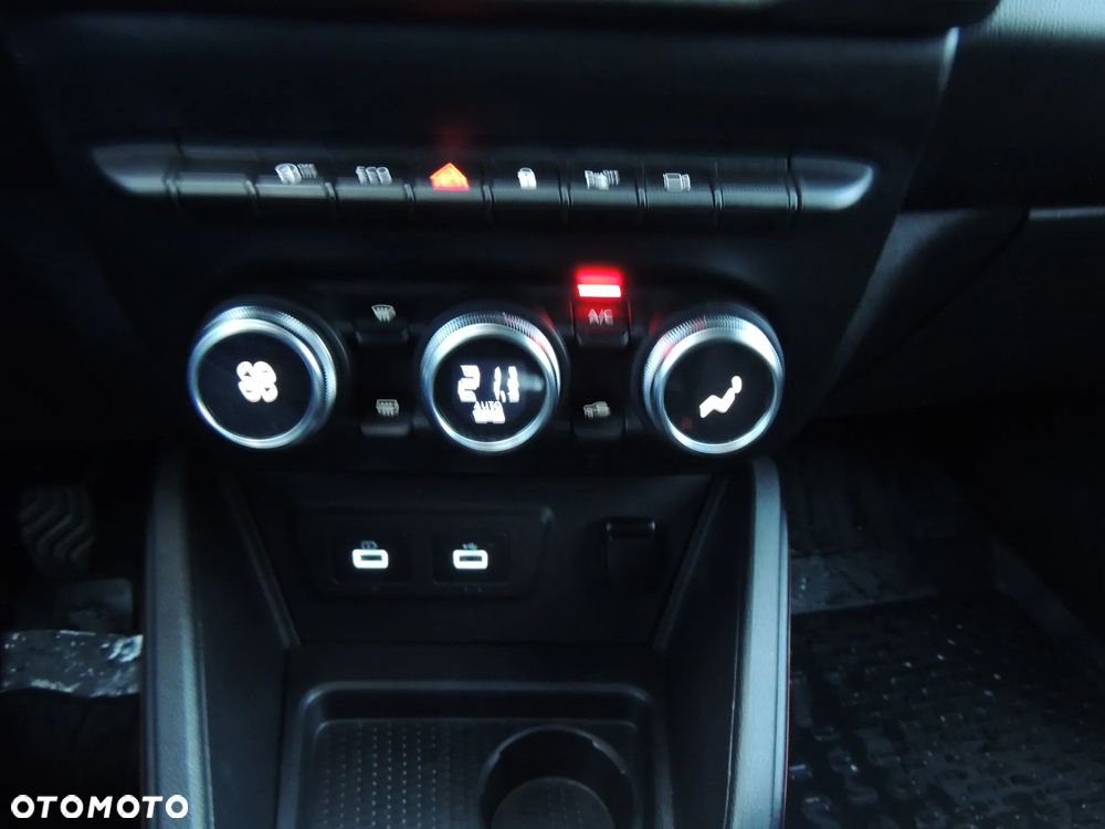 Dacia Duster 1.0 TCe Prestige - 27