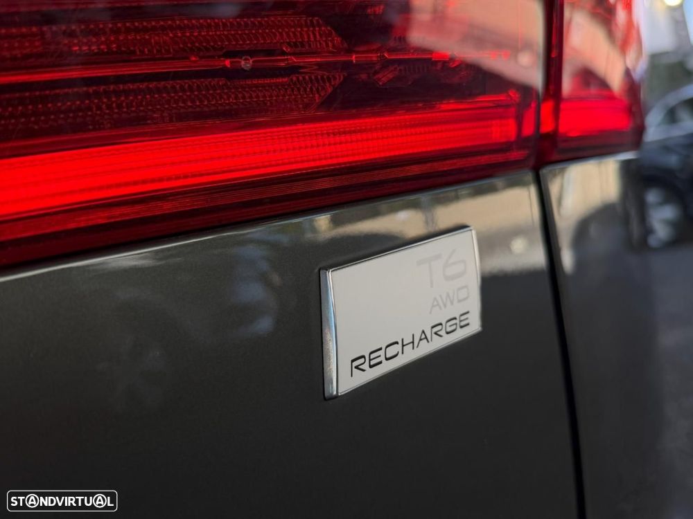 Volvo XC 60 2.0 T6 PHEV R-Design AWD - 51