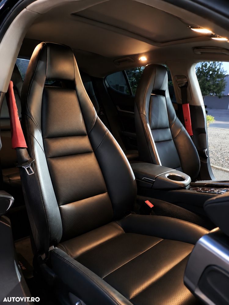 Porsche Panamera - 11