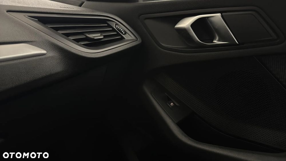 BMW Seria 1 118i Advantage - 15