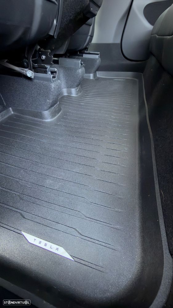 Tesla Model Y Tração Traseira - 13