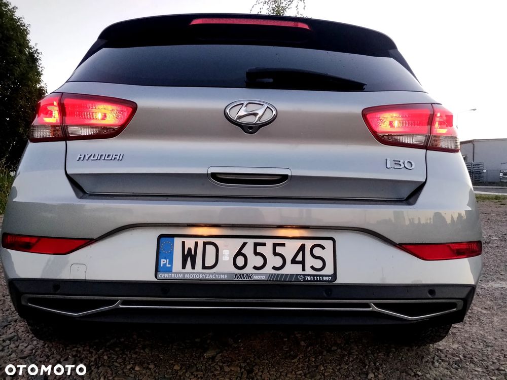 Hyundai i30 1.5 DPI Smart - 8