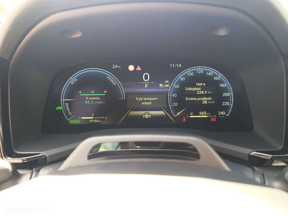 Toyota Camry - 16