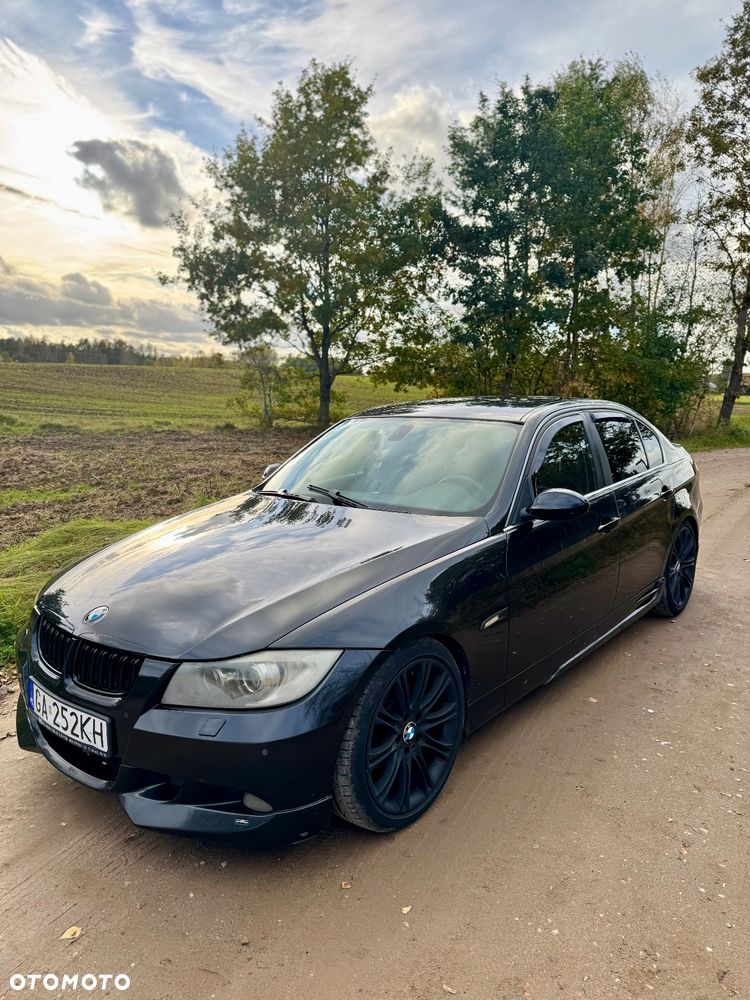 BMW Seria 3 325i - 2