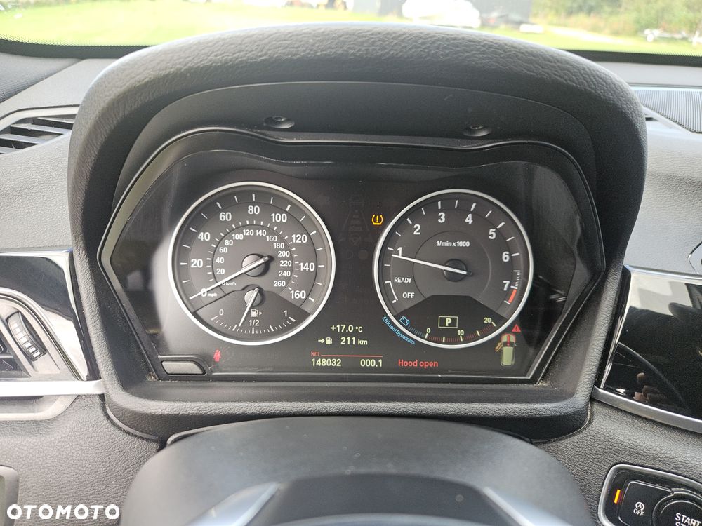 BMW X1 xDrive25i xLine - 4