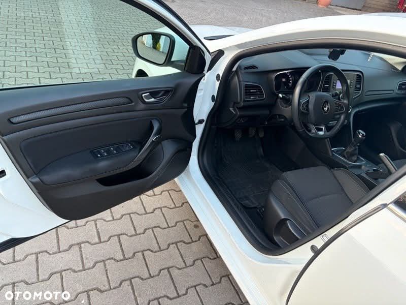 Renault Megane - 10
