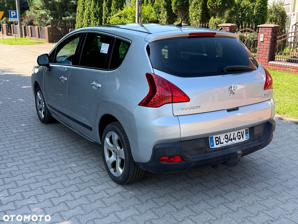 Peugeot 3008 1.6 HDi Premium - 8