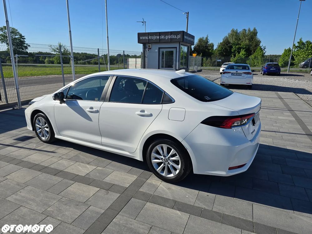 Toyota Corolla 1.8 Hybrid Comfort - 11
