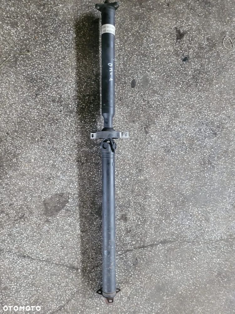 BMW 1 E87 wał napędowy