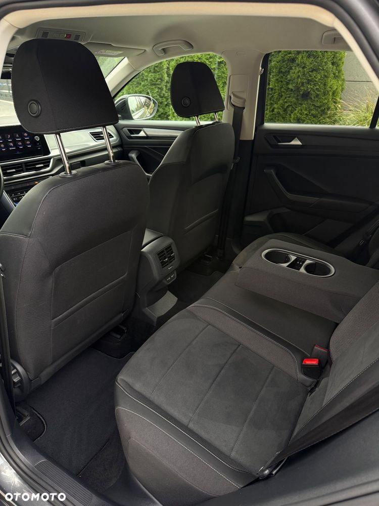 Volkswagen T-Roc 1.5 TSI Style - 26