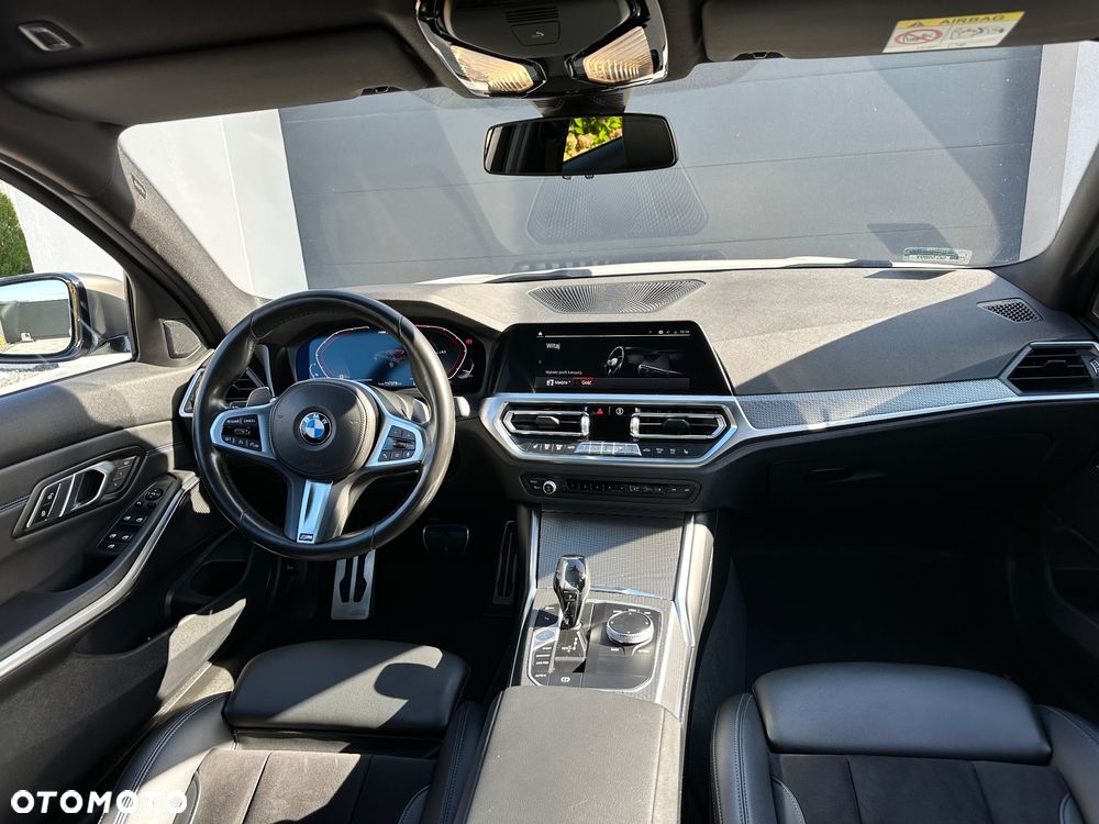 BMW Seria 3 M340d xDrive mHEV sport - 23