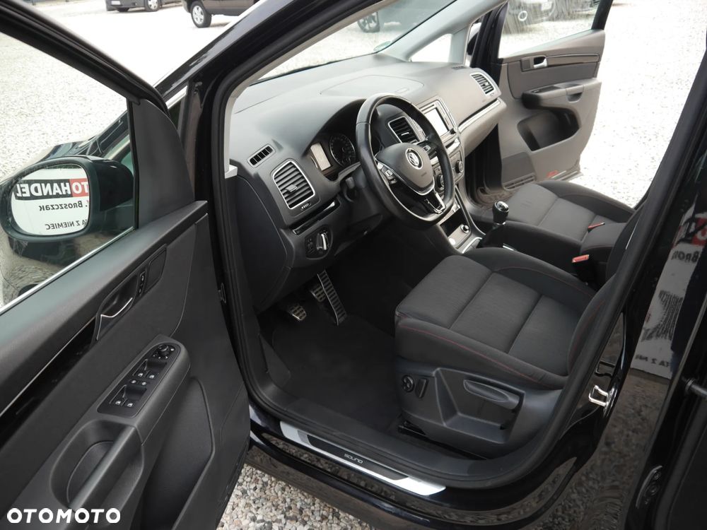 Volkswagen Sharan 2.0 TDI (BlueMotion Technology) Sound - 5