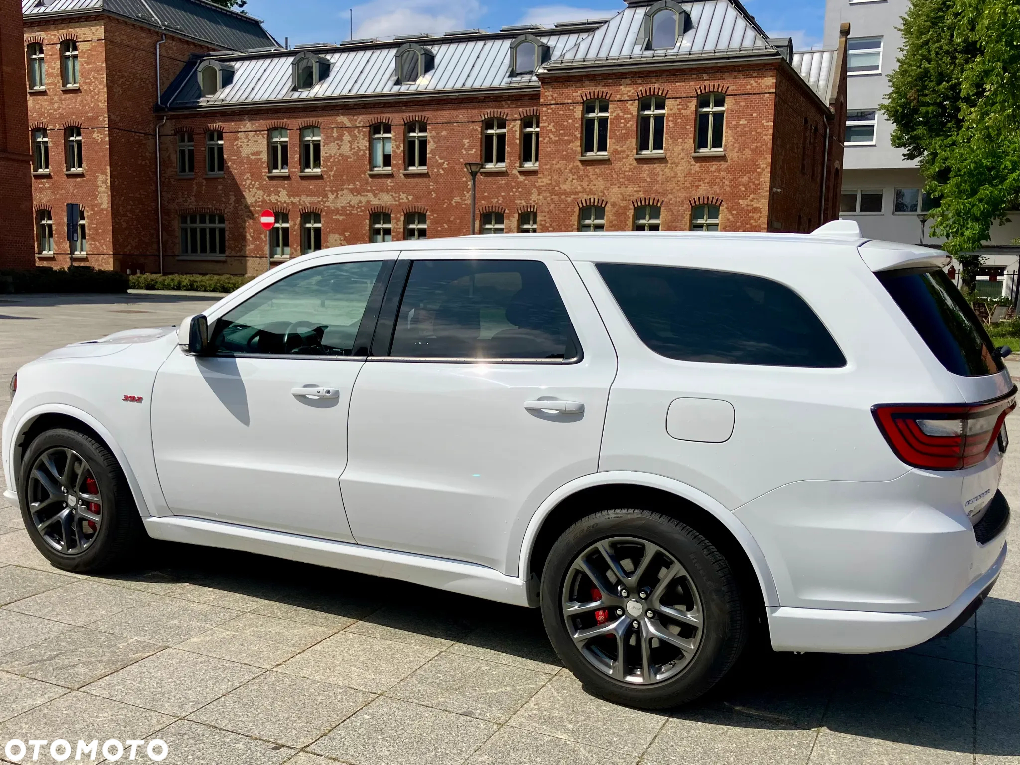 Dodge Durango 6.4 SRT - 4