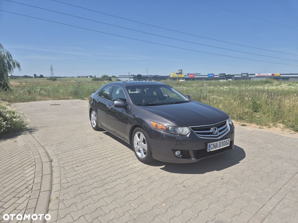 Honda Accord - 2