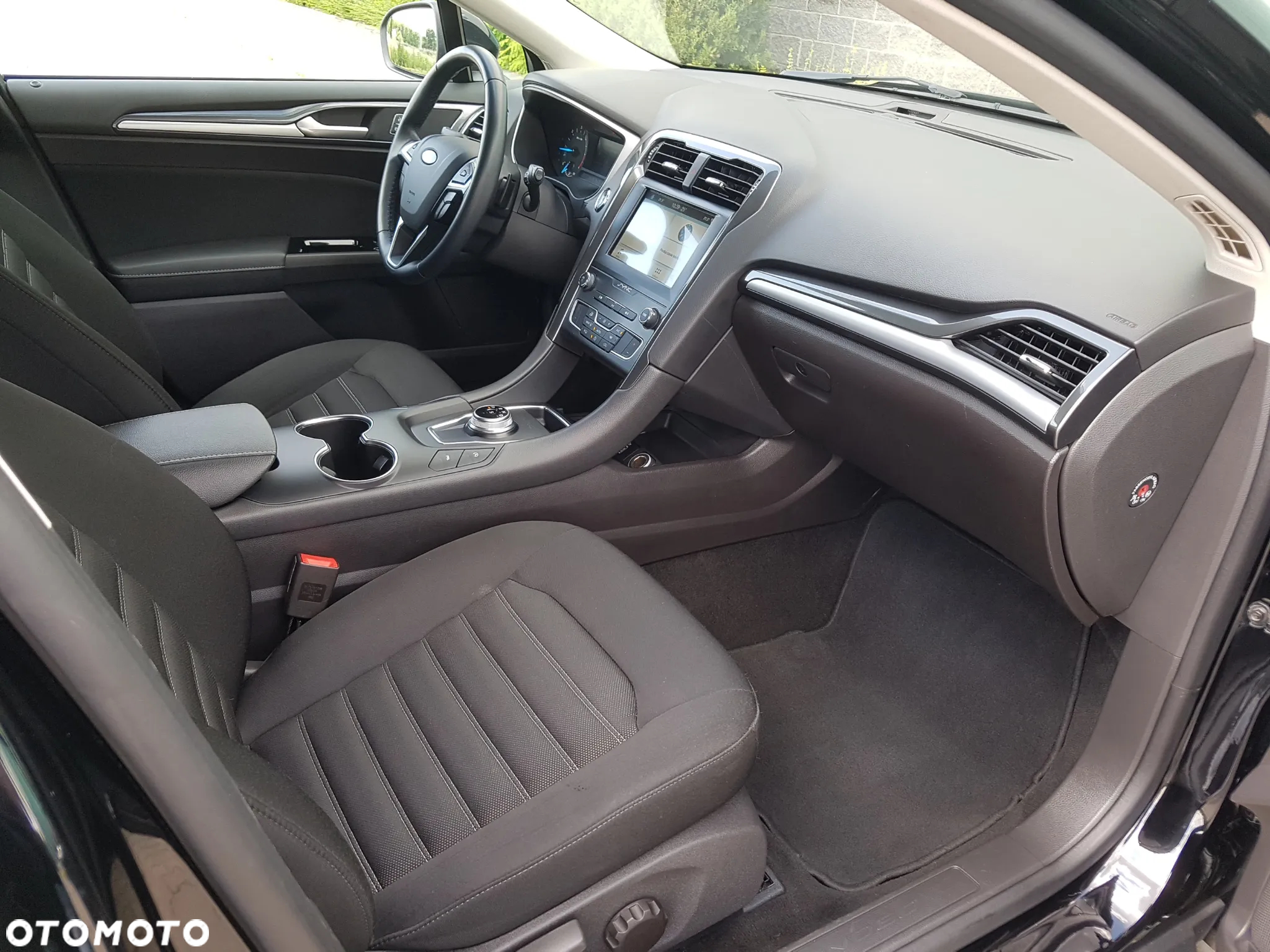 Ford Mondeo - 16
