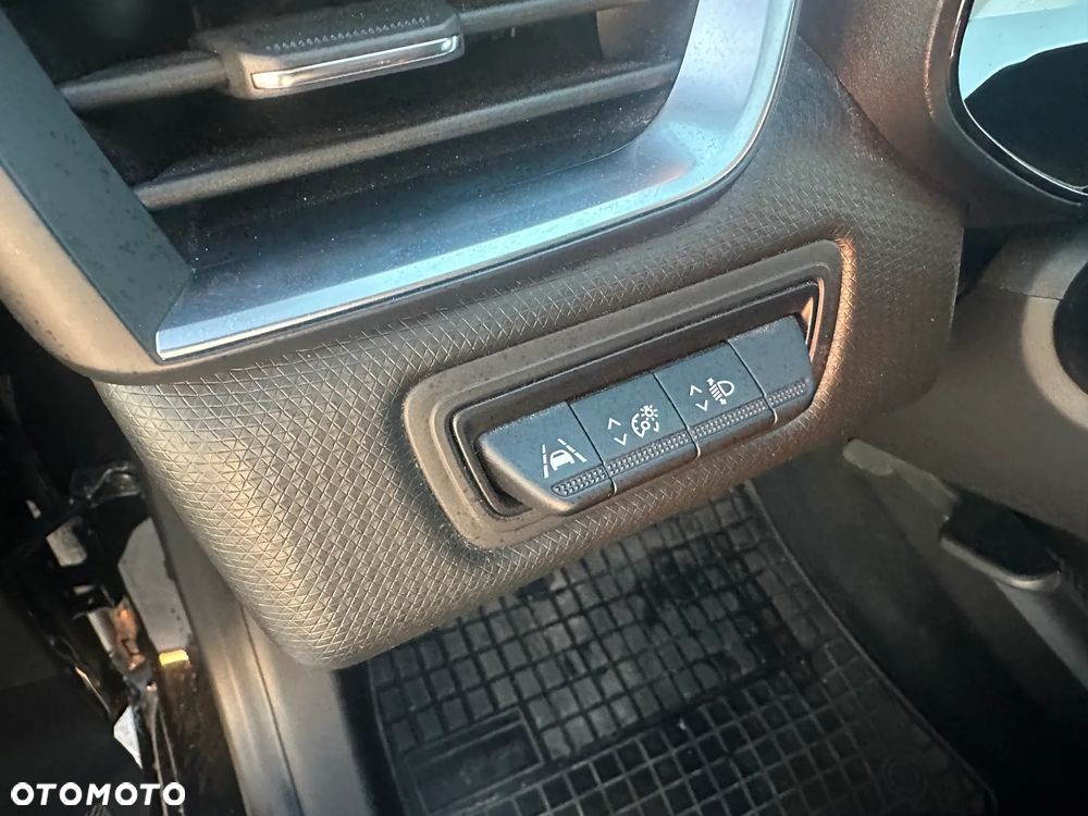 Renault Clio - 12