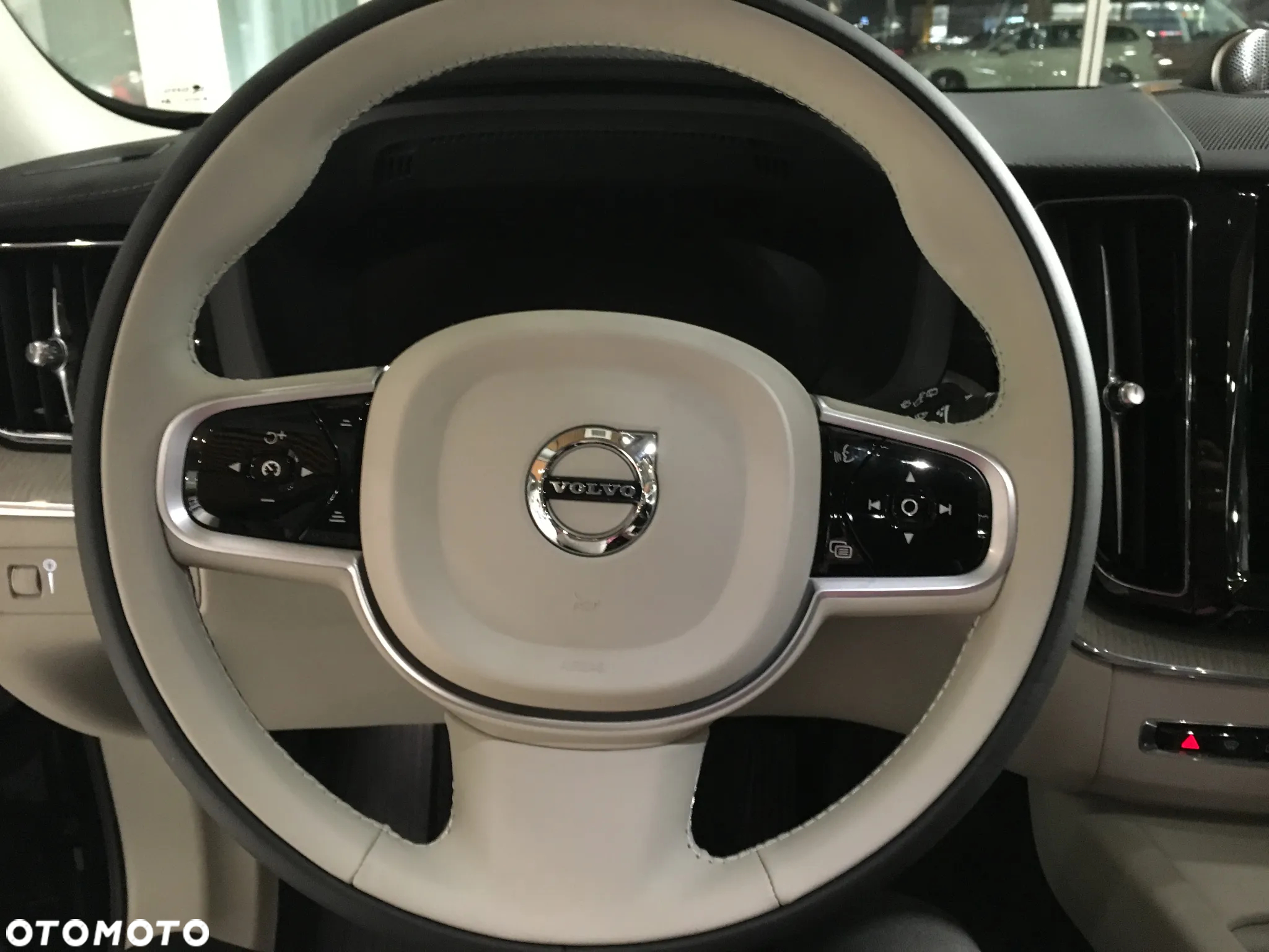 Volvo XC 60 B5 D AWD Inscription - 15