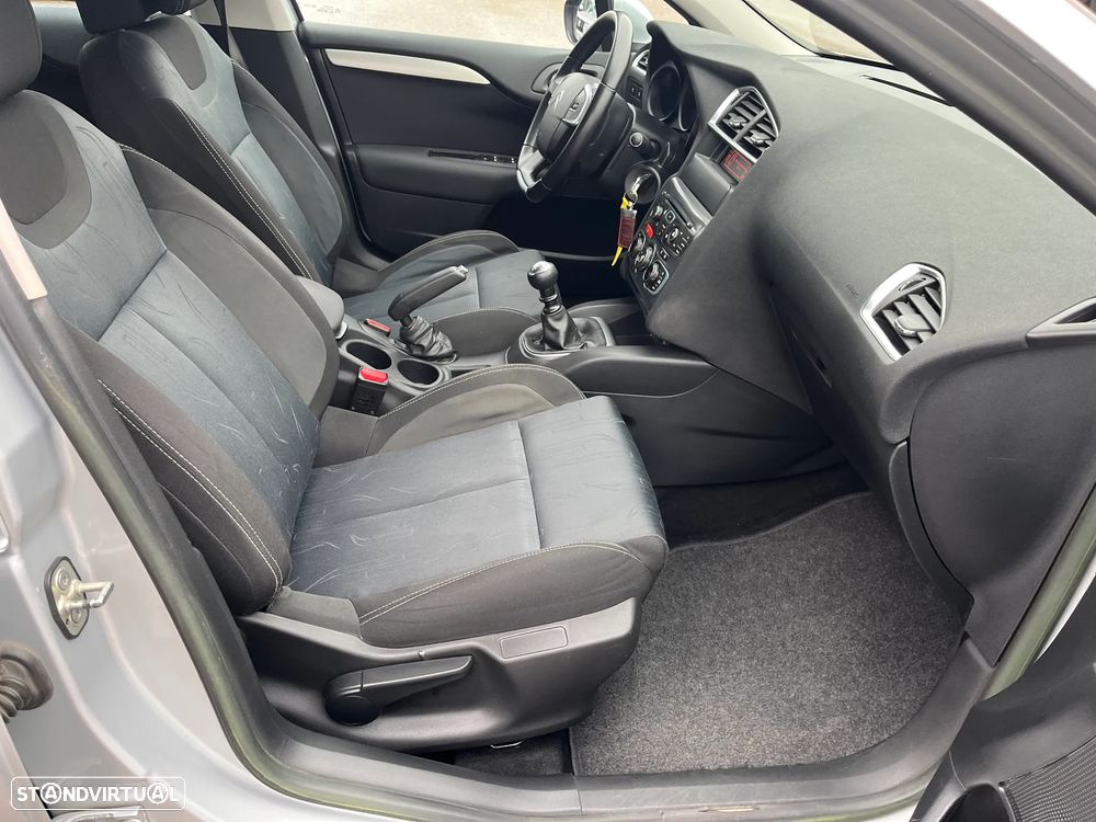 Citroën C4 1.6 e-HDi Air.Exclusive - 16